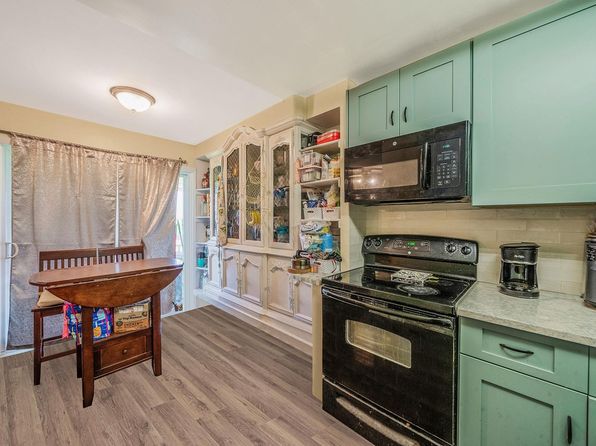 700 Broadway #47, Amityville, NY 11701