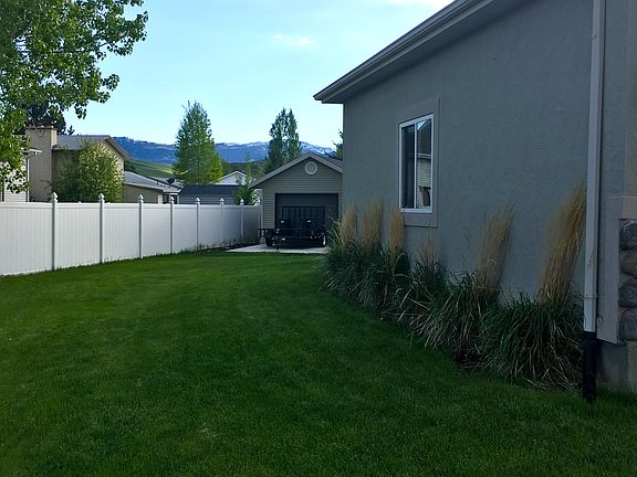 side yard