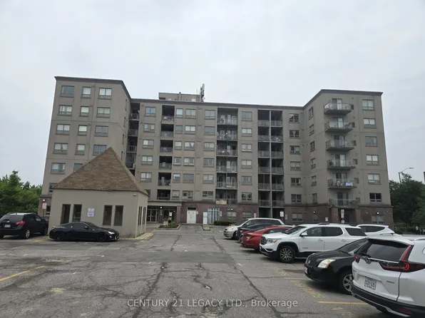 7405 Goreway Dr #306, Mississauga, ON L4T 0A3