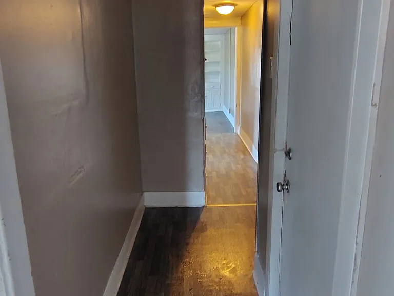 312 N Mulberry St #201 — Photo 9