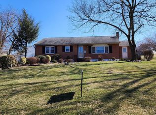 1662 Gilbertsville Rd, Pottstown, PA 19464