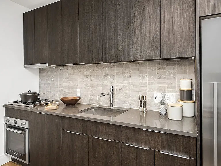 1329 Myrtle Ave #3D — Photo 6