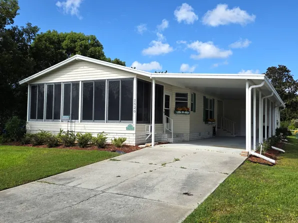 2520 S Pebble Brook Dr, Homosassa, FL 34448