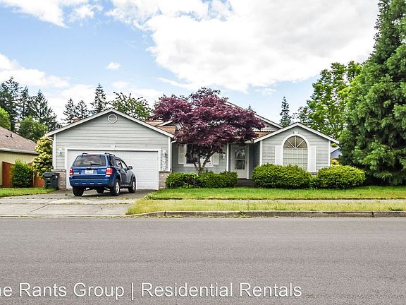 2nd image of 8707 NE Sebastian Dr