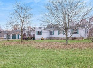 3089 Pine Dr, Stanton, MI 48888