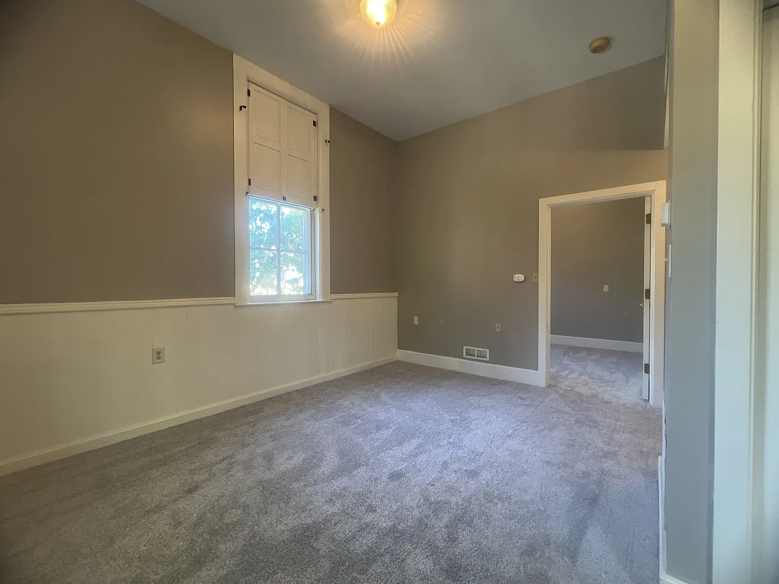 469 Emmett Street-Cathedral Gardens - 21 — Photo 4