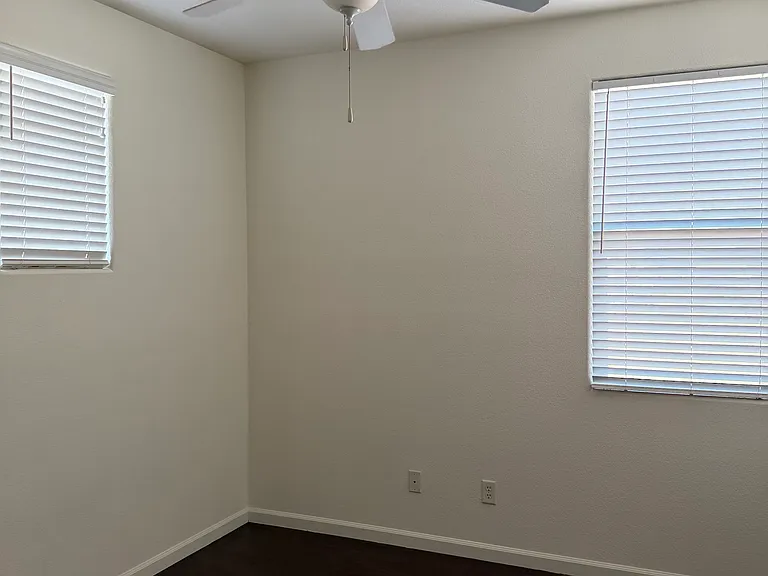4607 W Brianna Way — Photo 23