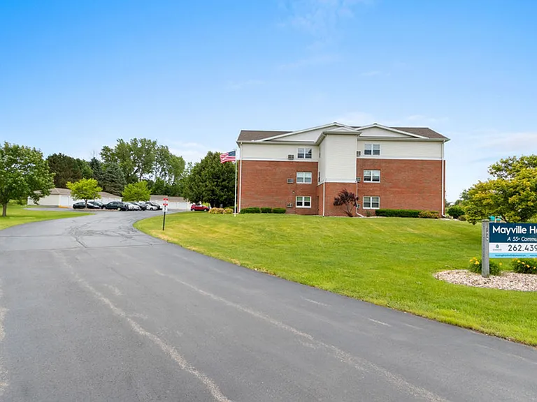 Mayville Heights Apartments is a convenient 55+ senior living community with HEAT AND WATER INCLU... — Photo 32