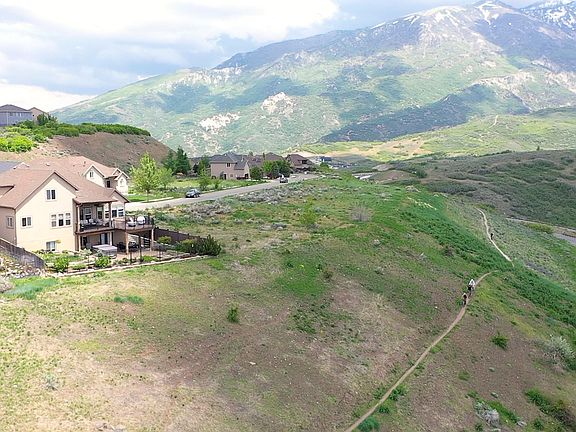 3rd image of 15219 S Eagle Crest Dr