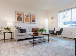 623 W Stevens Rd #306, Burlington, WA 98233