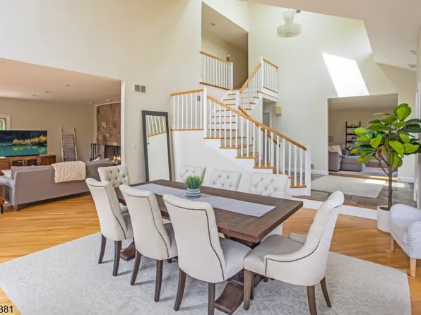 32 E Main St, Morristown, NJ 07960