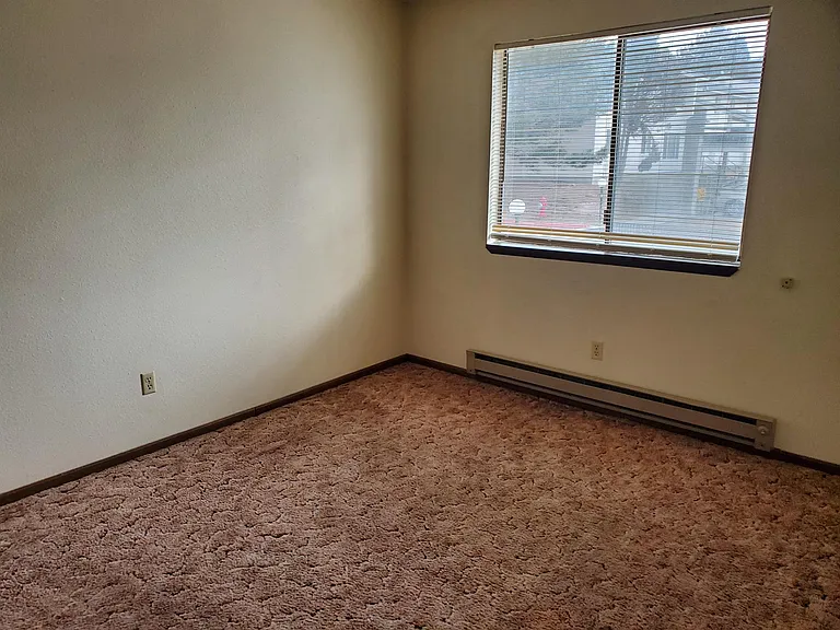 Freeman 1160 — Photo 20