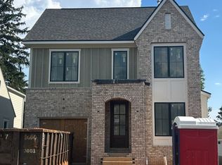 Volta C 10 - 4812 Chevy Chase Blvd. Chevy Chase Plan, PCI - 20852, Bethesda, MD 20817