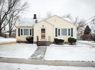 118 Pearl St, Amherst, OH 44001