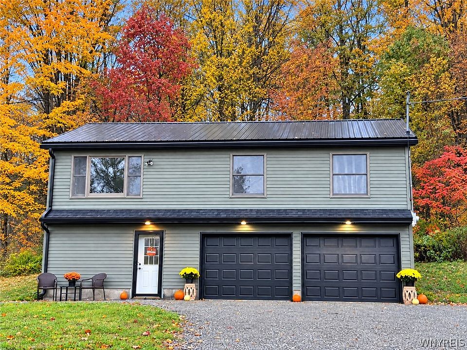 1st image of 11765 Cadwell Rd