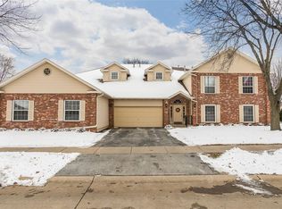 4545 Westchester Dr NE UNIT A, Cedar Rapids, IA 52402