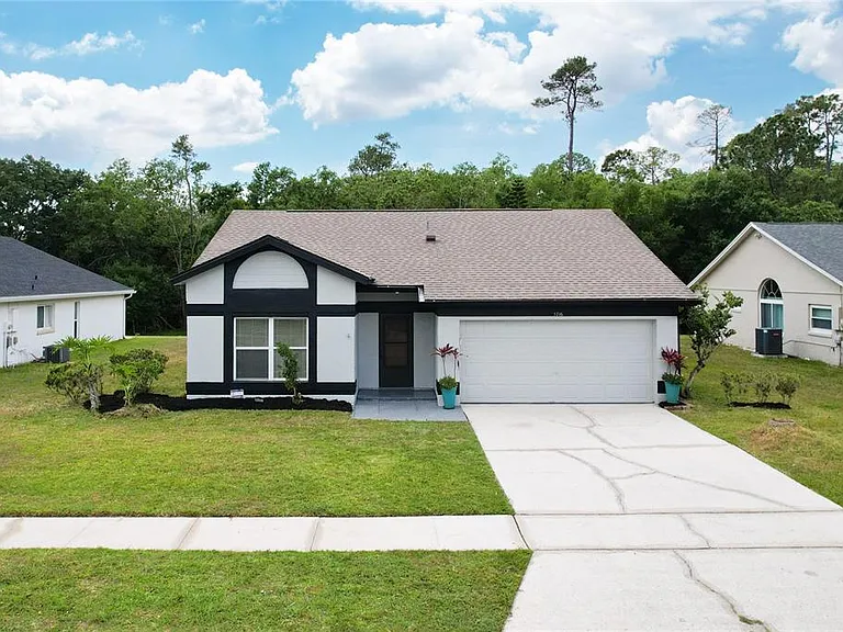 5716 Delano Ln — Photo 6