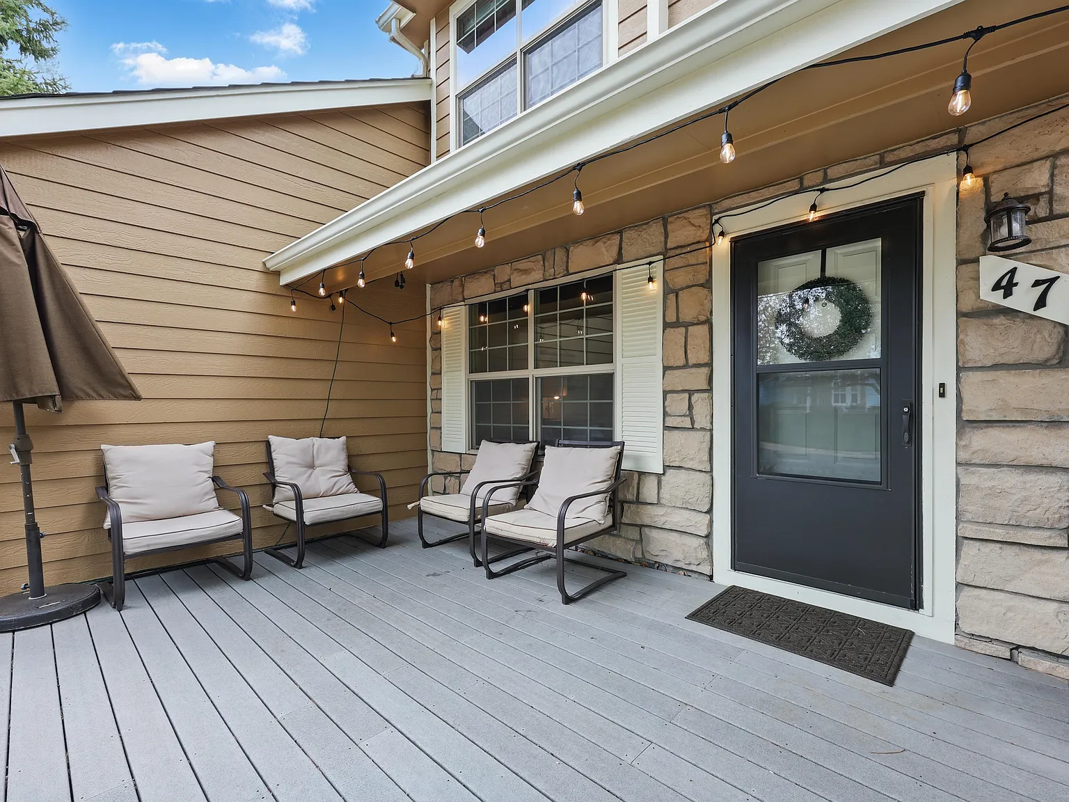 5 bed, 3054 sqft, $2,900 — Photo 3