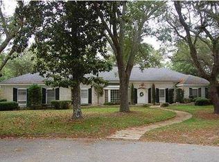 519 Yesteroaks Cir, Gulf Breeze, FL 32561