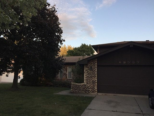 1st image of 19537 Lake Lynwood Dr