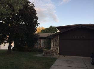 19537 Lake Lynwood Dr, Lynwood, IL