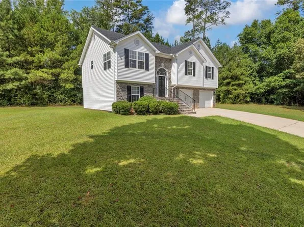 145 Clover Valley Dr, Covington, GA 30016