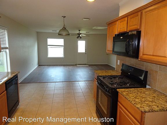 4th image of 14427 Cellini Dr