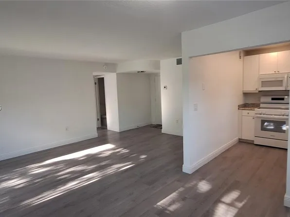4990 E Sabal Palm Blvd APT 202, Tamarac, FL 33319