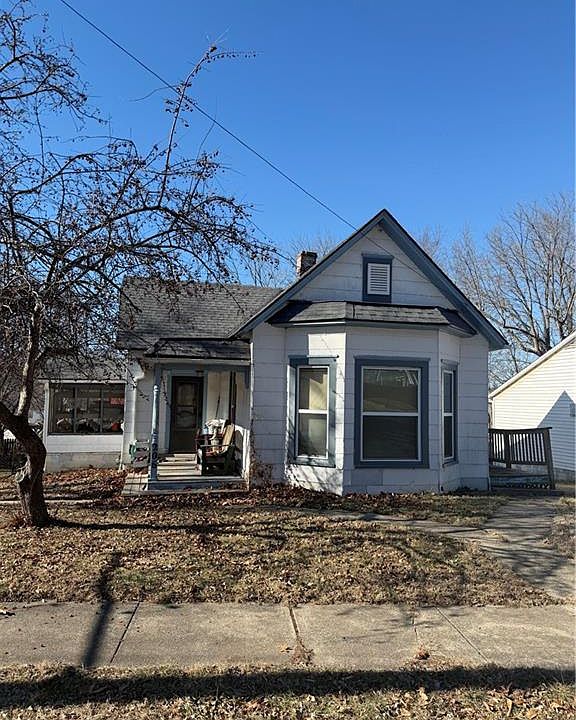 1st image of 206 Winner Ave