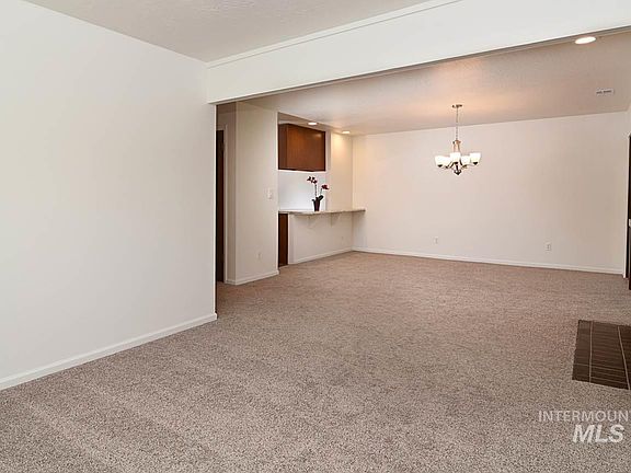 5th image of 1096 N Camelot Dr #F