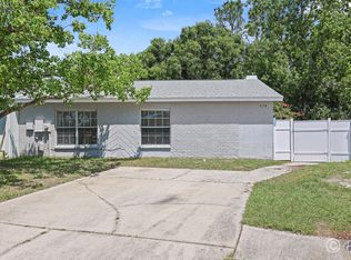 1219 Mohrlake Dr, Brandon, FL 33511