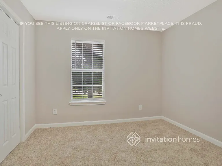 350 Mountain Way — Photo 15