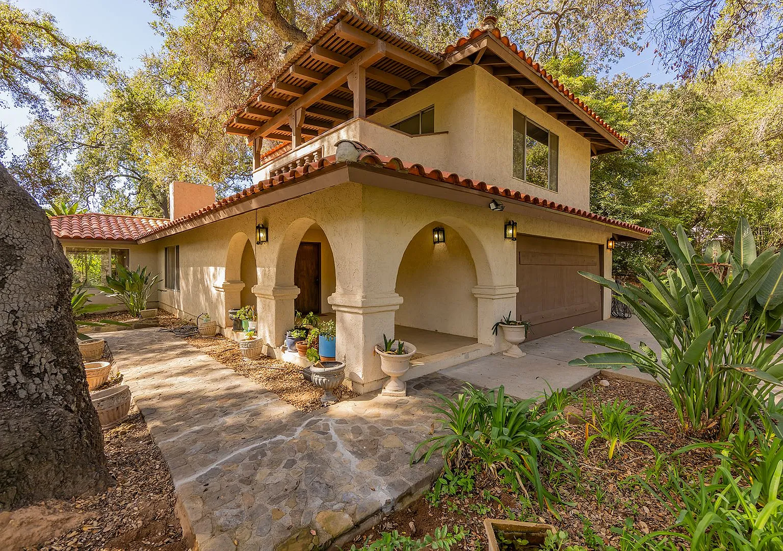 Ojai Spanish Colonial — Photo 3