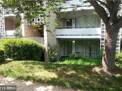 7539 Spring Lake Dr #B, Bethesda, MD, 20817
