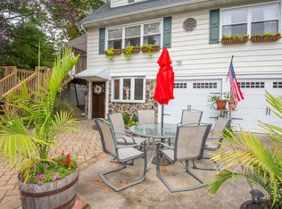 133 Ocean Ave, Island Heights, NJ