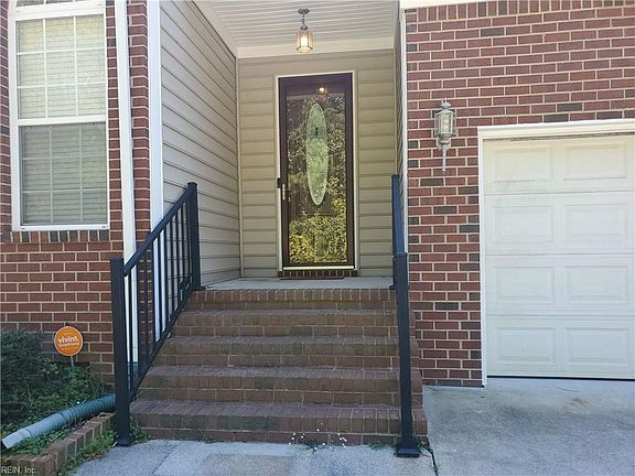 2nd image of 4017 Grand Isle Dr