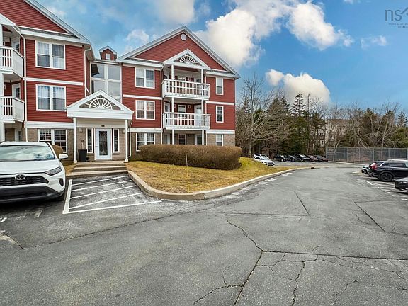 2nd image of 96 Moirs Mill Rd #422