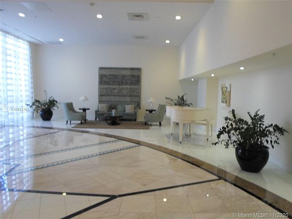 4th image of 6301 E Collins Ave #2807
