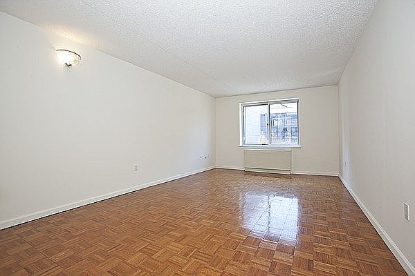 1st image of 50 Battery Pl APT 3T