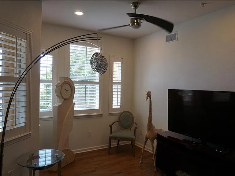 719 Terrace Ridge Cir #719 — Photo 35