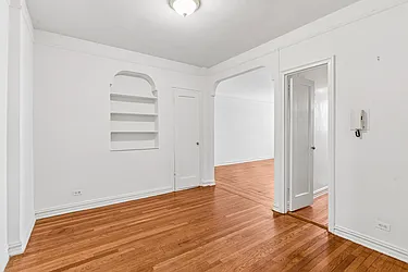 111-39 76th Road, #D8