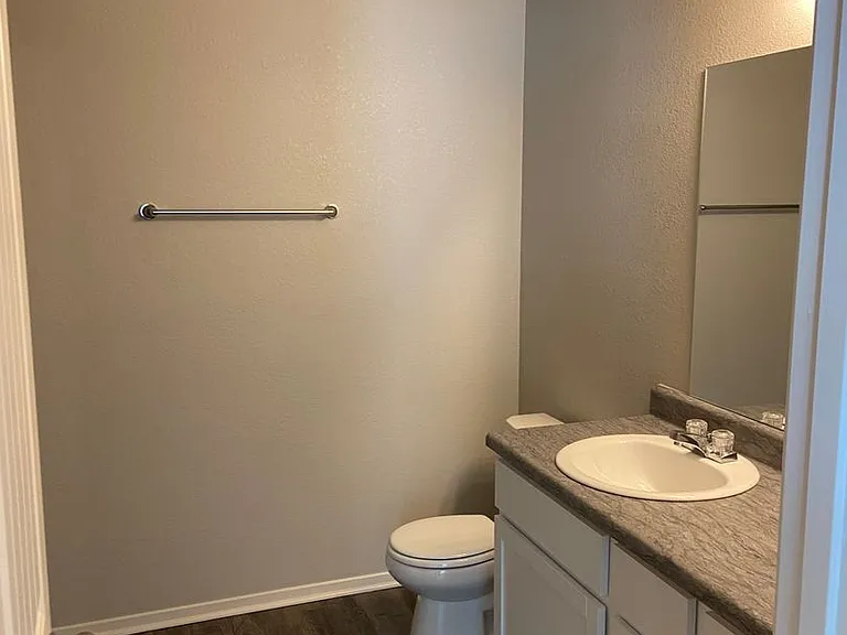 3817 Keeneland Dr — Photo 9