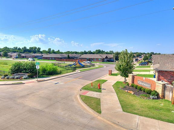 2nd image of 5707 Sanabel Ct