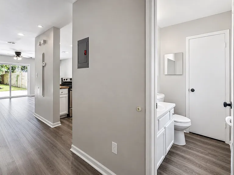8124 Stonebrook Dr #1 — Photo 8