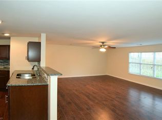 4704 Pennoak Ln APT C, Greensboro, NC 27407