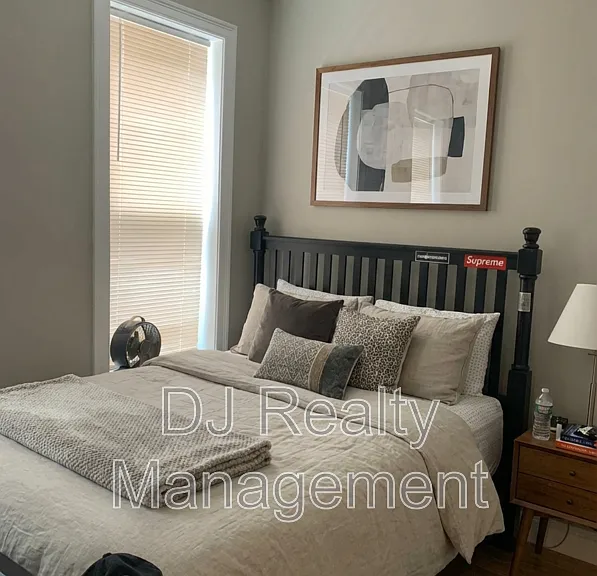60 N Margin St #2 — Photo 9