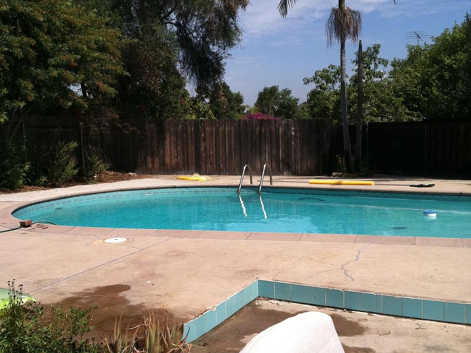 1st image of 6252 Adobe Dr
