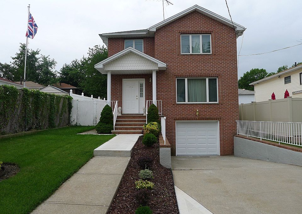 1st image of 162 Heenan Ave