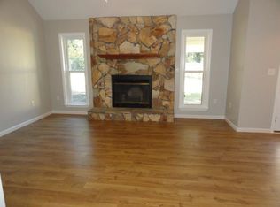 106 Pointer Ln, Crestview, FL 32536