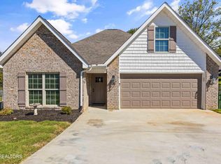 2016 Wilkinson Pike, Maryville, TN 37803